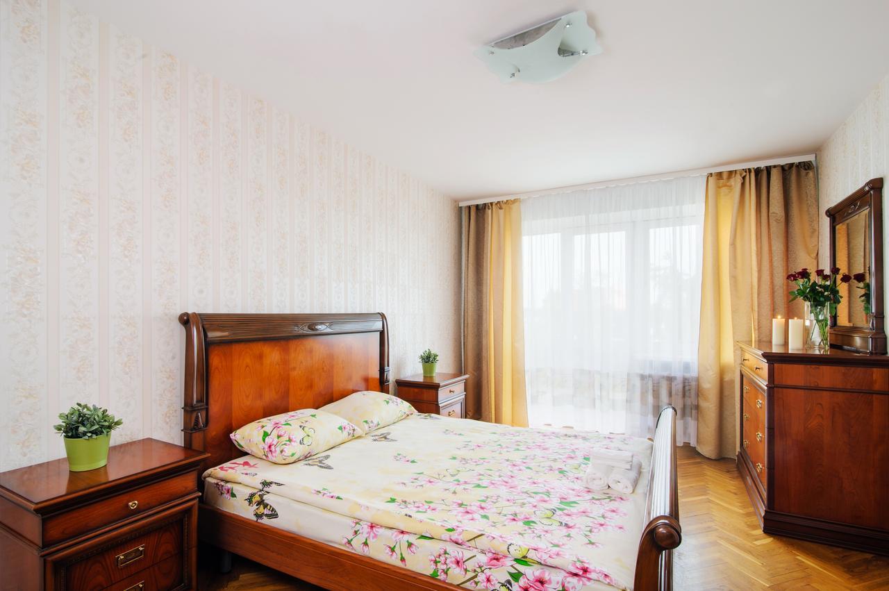 Rooms For Rent In The Mayakovskogo Минск Екстериор снимка