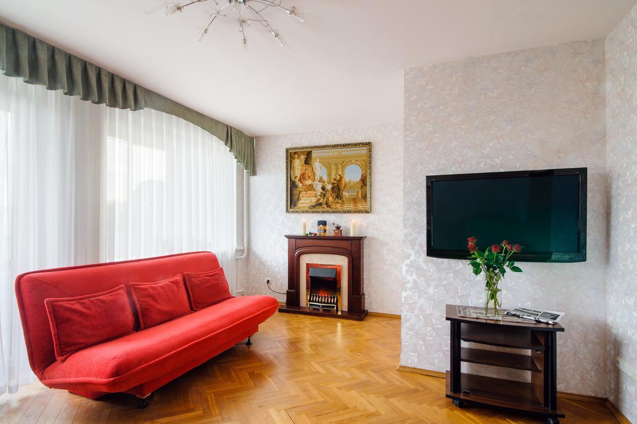 Rooms For Rent In The Mayakovskogo Минск Екстериор снимка